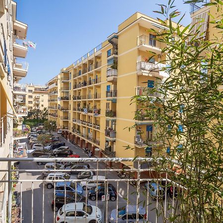 Surya House - Elegant Apartment In Sorrento Exterior photo